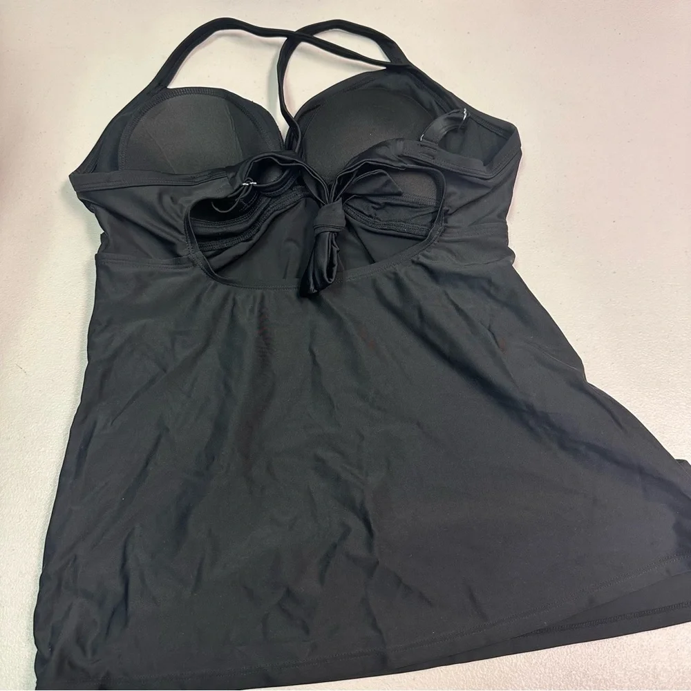 Ingrid & Isabel  | Maternity Black Knot‎ Detail Swim Top